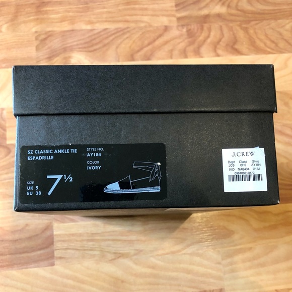 NWT J. Crew Classic Ankle Tie Espadrille Ivory and Black Shoe Flats Size 7.5 - Picture 8 of 9